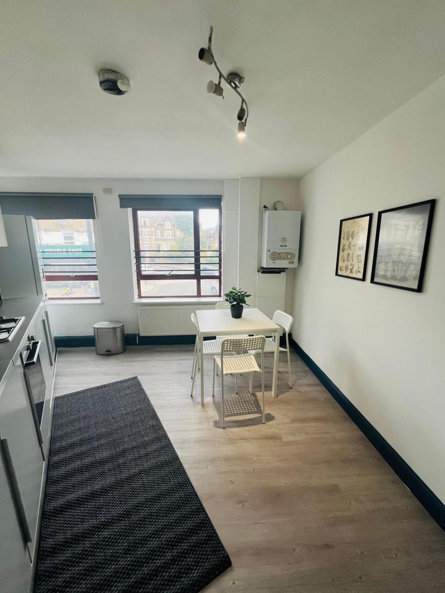 London Budget Rooms 603 Luaran gambar